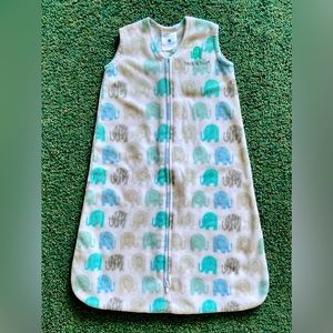 Halo SleepSack Wearable Micro-Fleece Blanket-Elephant in Size Small (10-18lbs)